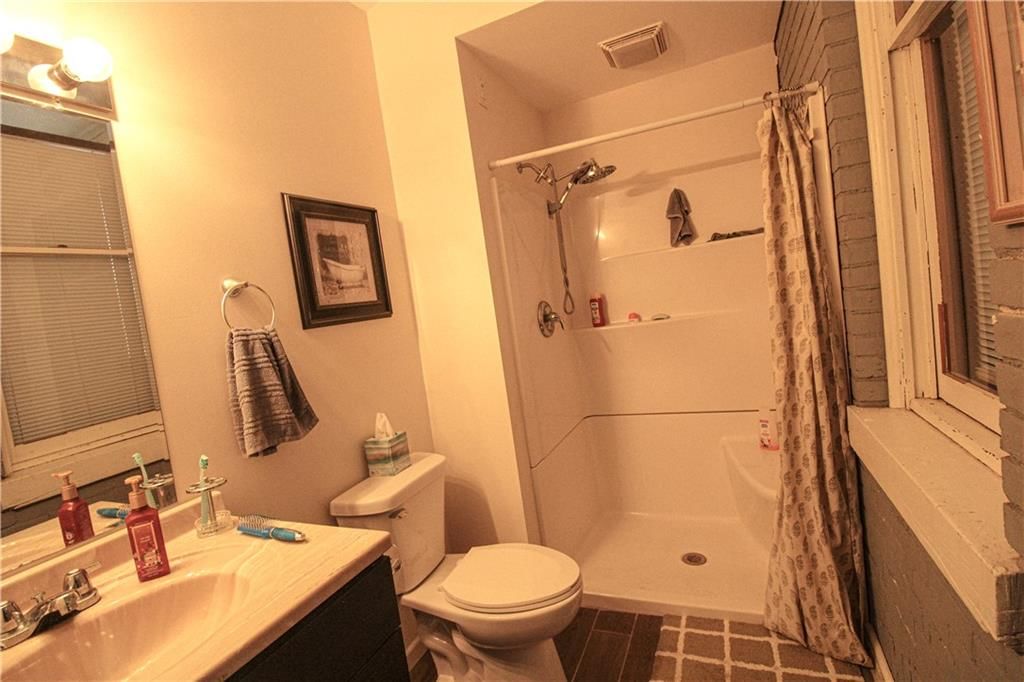 220 N 17th Street — photo 23