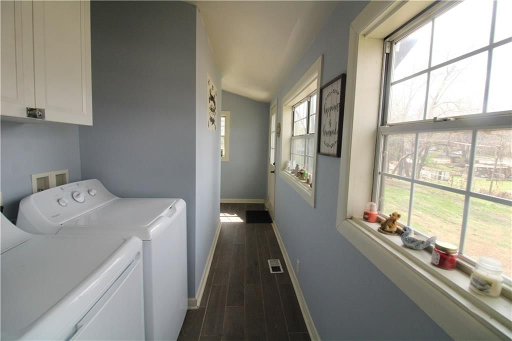 220 N 17th Street — photo 25