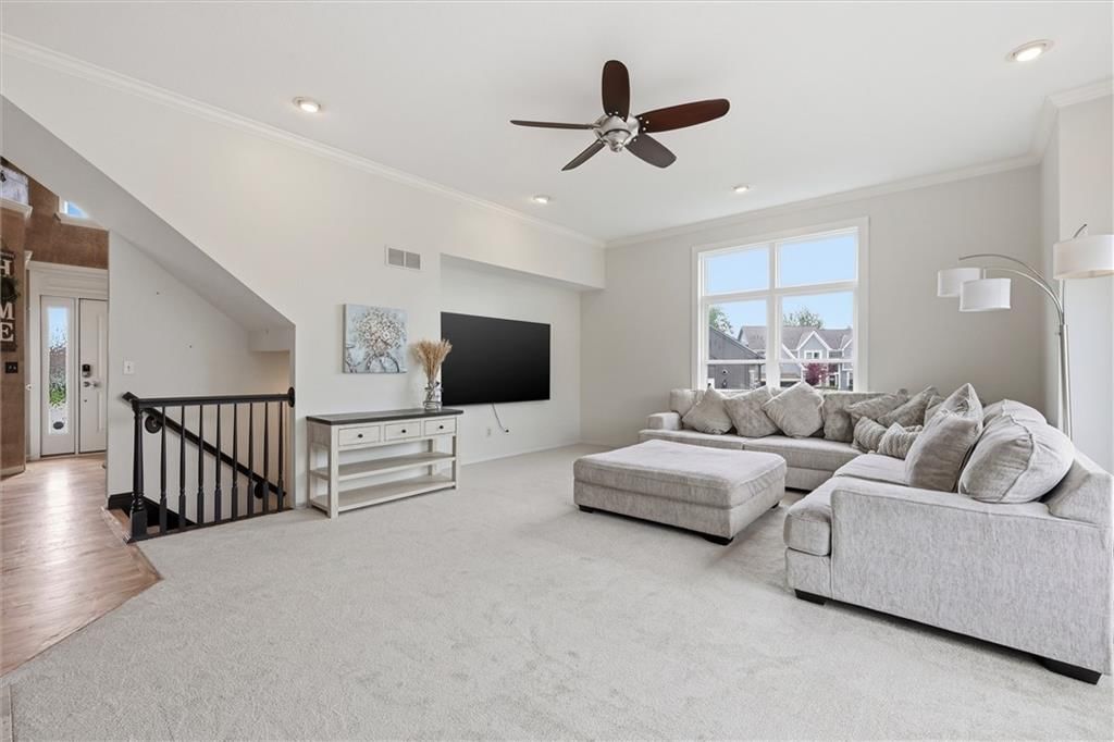 14330 W 141st Terrace — photo 5