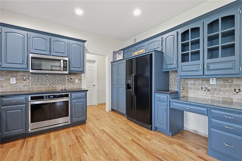 14330 W 141st Terrace — photo 11
