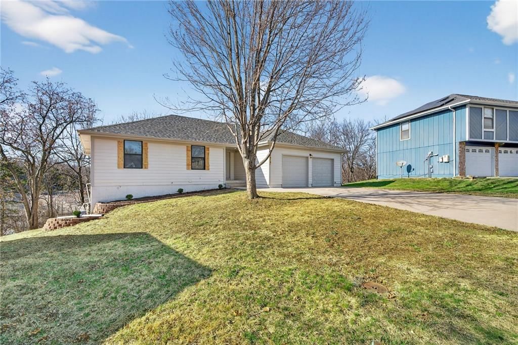 2619 SW Morningside Drive — photo 2