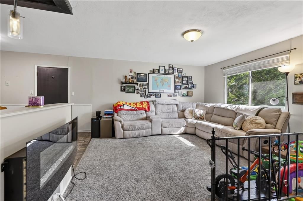 500 Catalina Street — photo 8