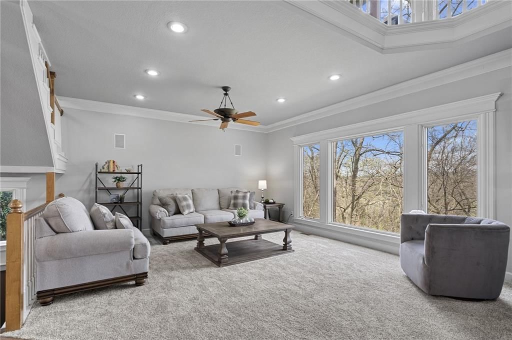2100 SW Walden Drive — photo 9