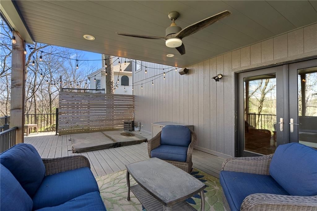 2100 SW Walden Drive — photo 49