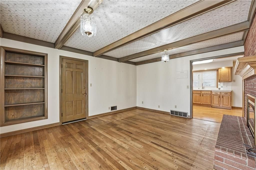206 NW Woodbine Avenue — photo 13