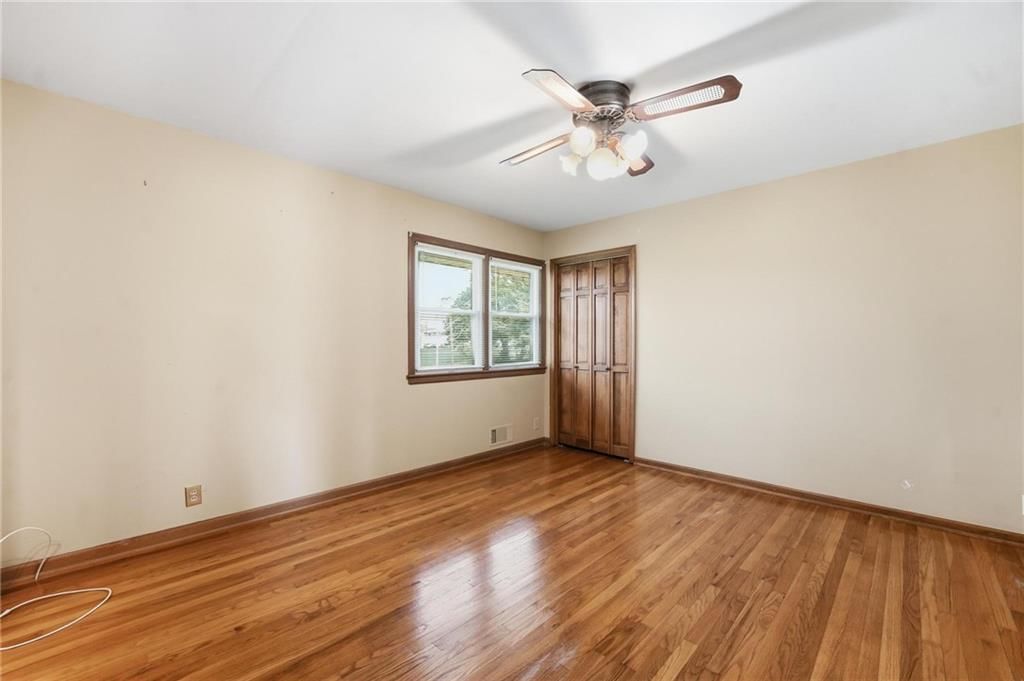 206 NW Woodbine Avenue — photo 18