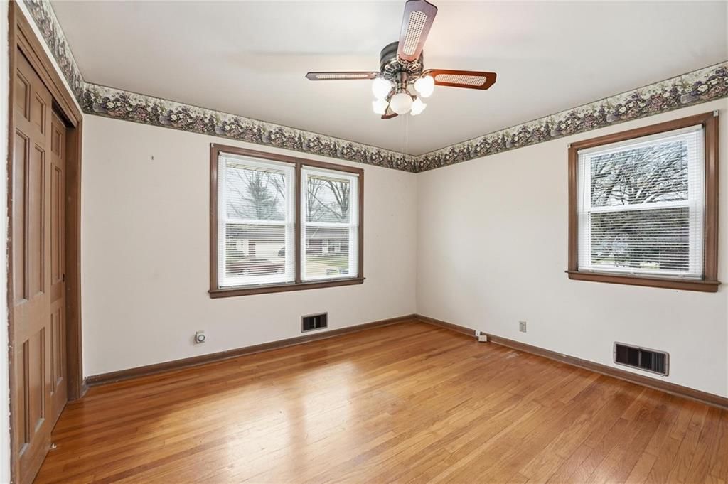 206 NW Woodbine Avenue — photo 24