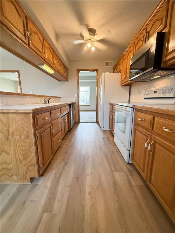 11124 N Locust Street — photo 6