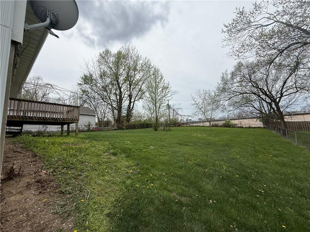 11124 N Locust Street — photo 15