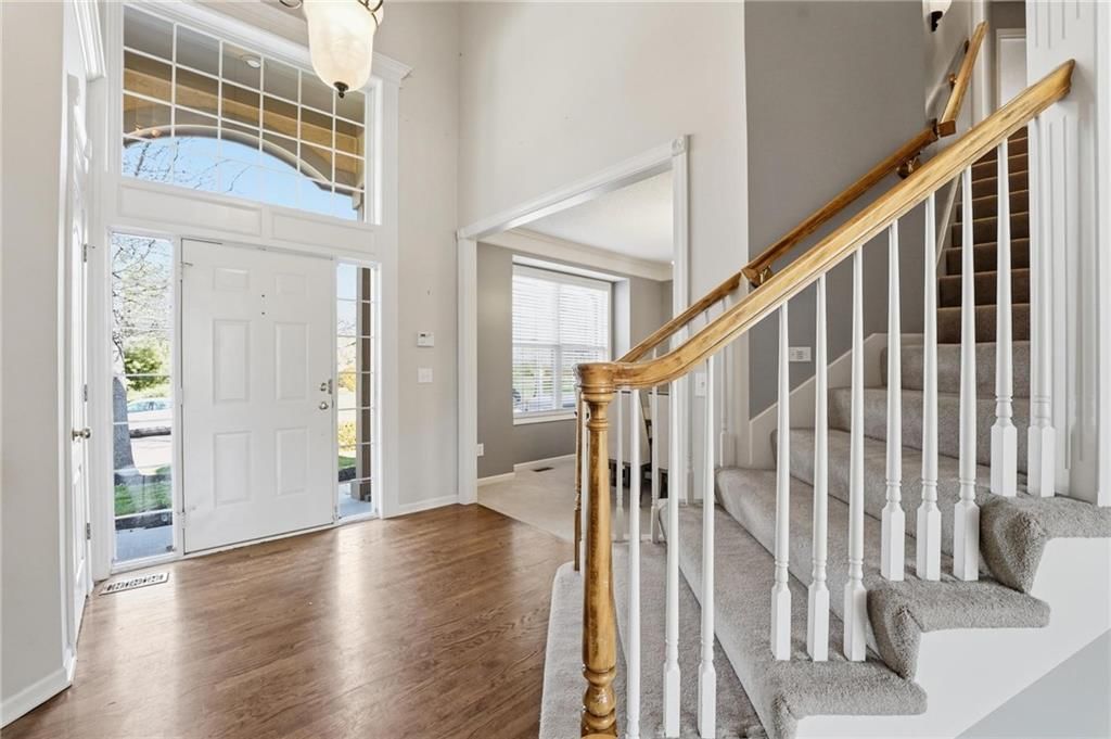 15808 Rosewood Street — photo 24