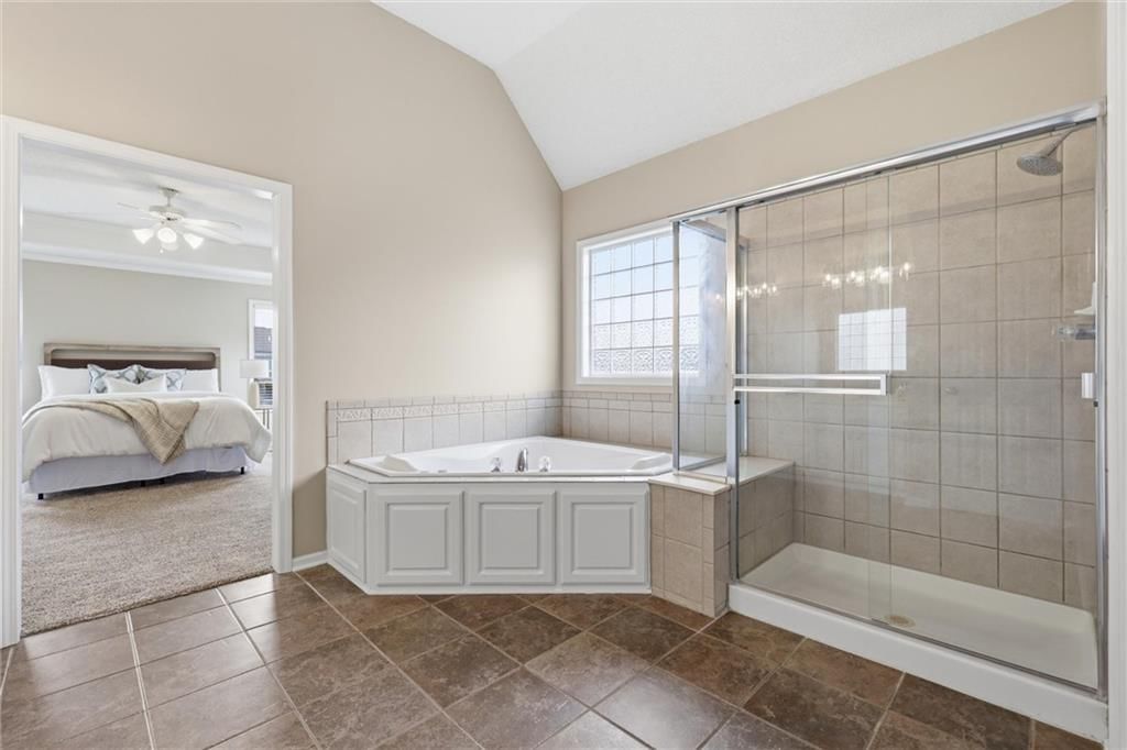 645 N Pine Circle — photo 15