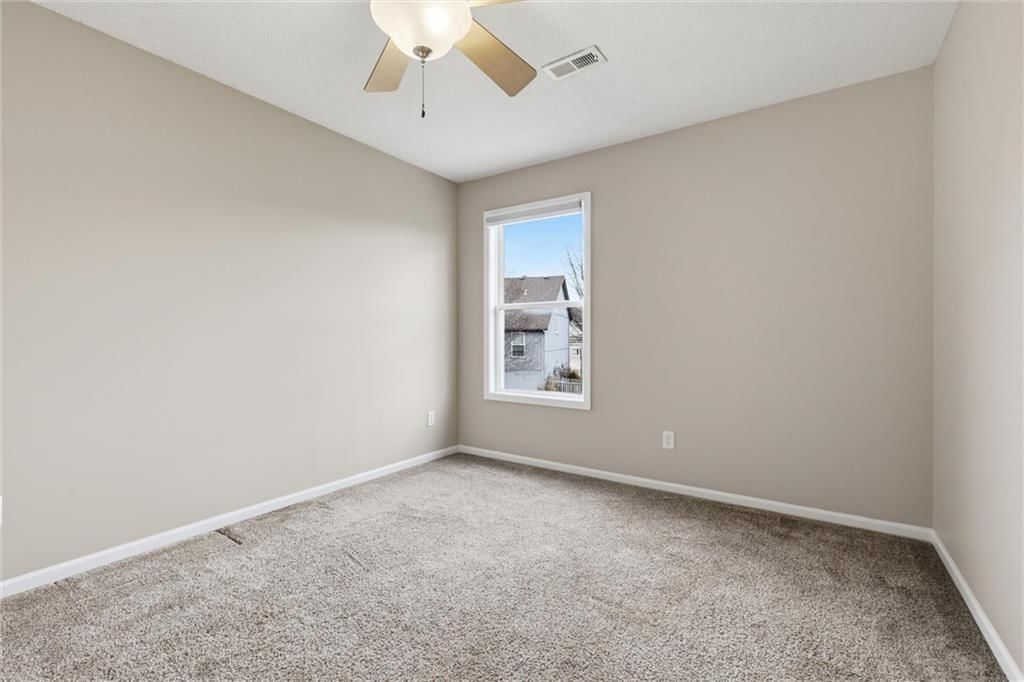 645 N Pine Circle — photo 18