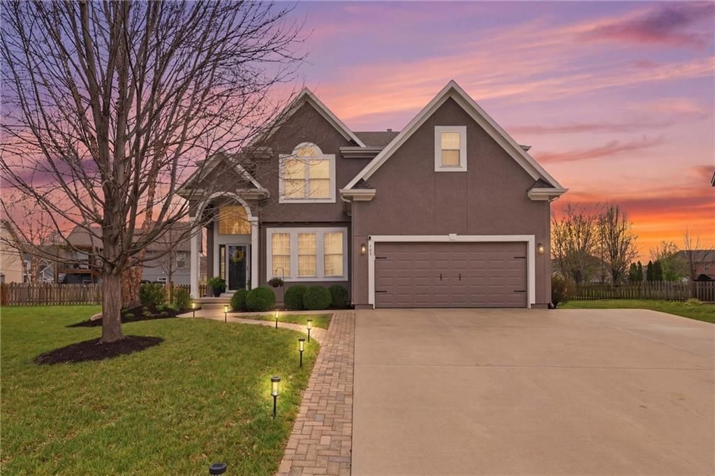 645 N Pine Circle — photo 24