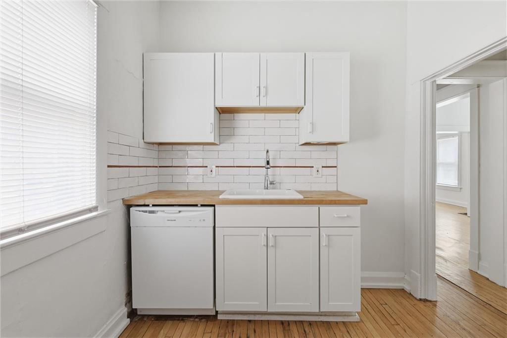 4008 Charlotte Street — photo 12
