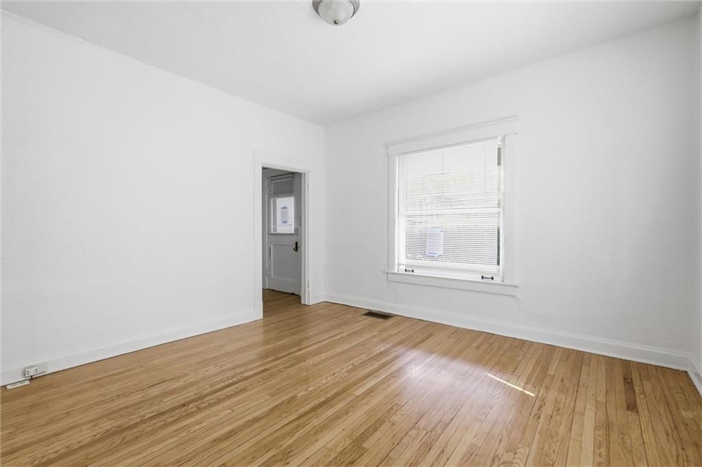 4008 Charlotte Street — photo 14