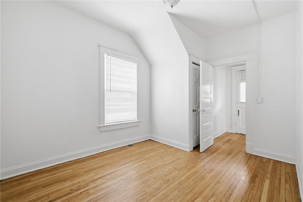 4008 Charlotte Street — photo 17