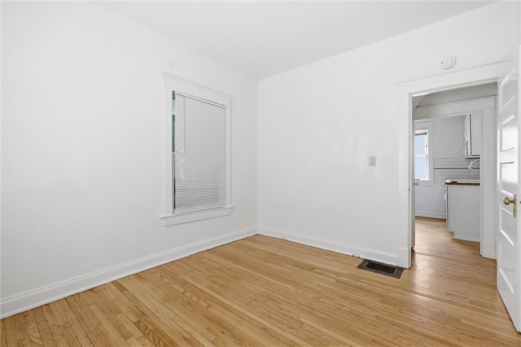 4008 Charlotte Street — photo 21