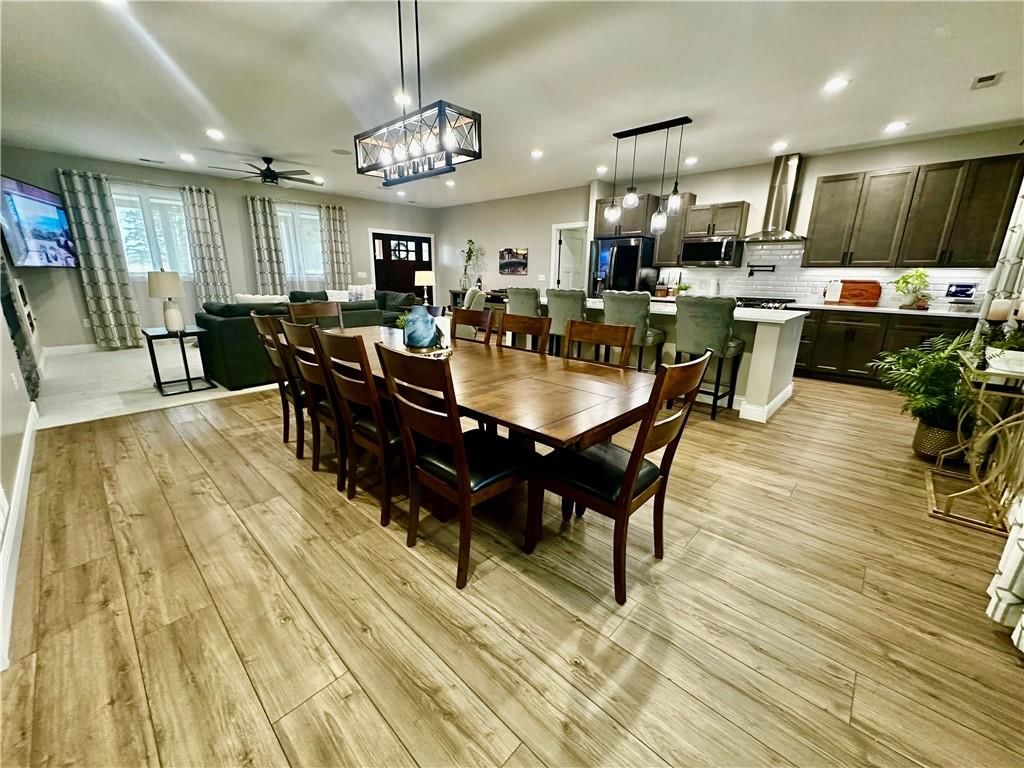 Photo 21 of 59 - 186 N Sunset Drive, Maryville, MO 64468