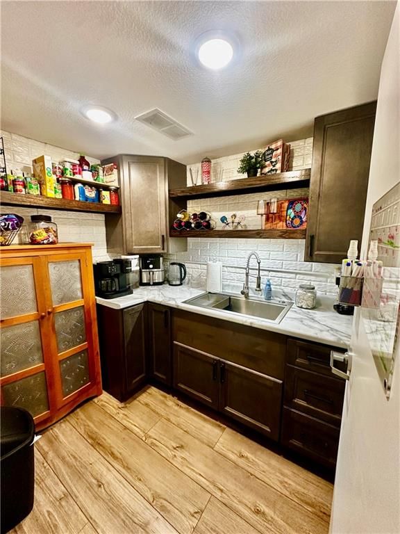 Photo 22 of 59 - 186 N Sunset Drive, Maryville, MO 64468