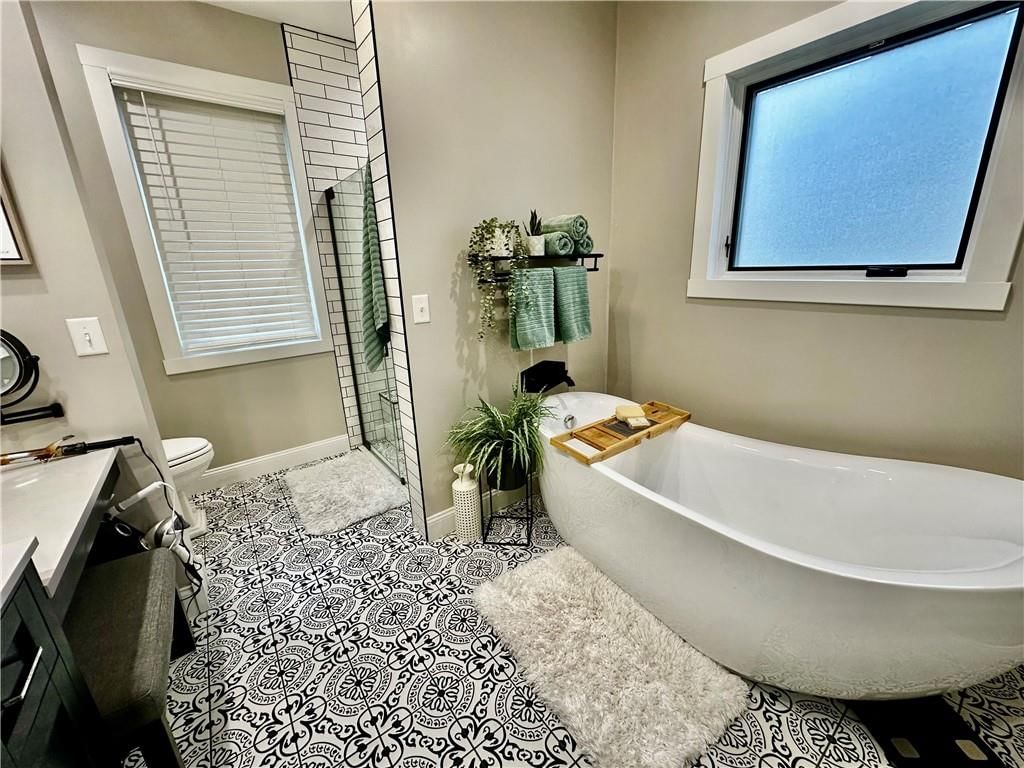 Photo 33 of 59 - 186 N Sunset Drive, Maryville, MO 64468