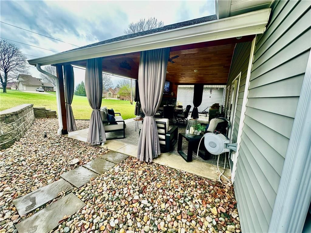 Photo 55 of 59 - 186 N Sunset Drive, Maryville, MO 64468
