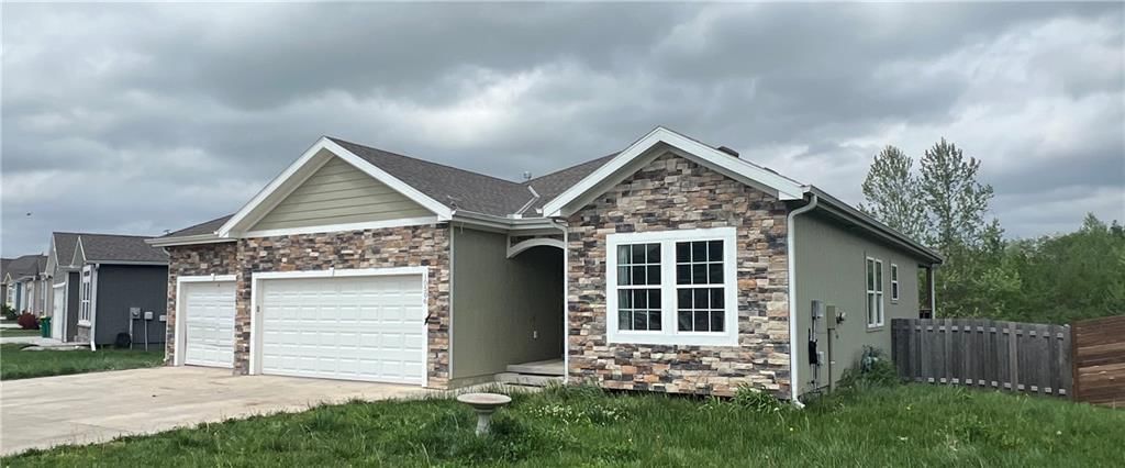 10506 Augusta Drive — photo 2