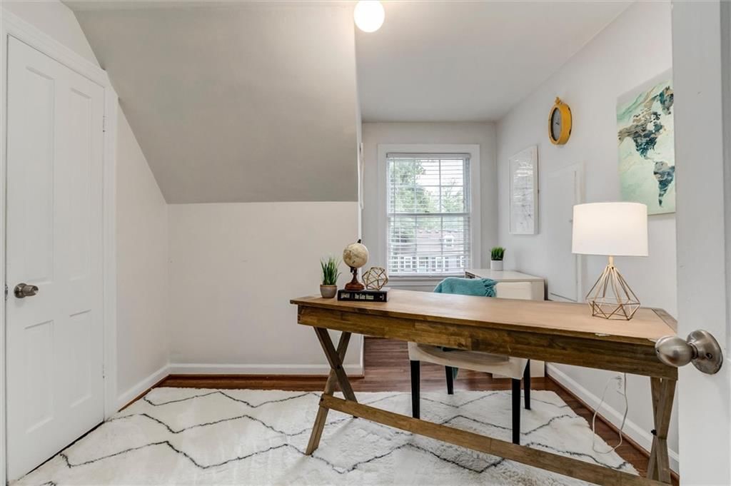 8309 Belleview Avenue — photo 16