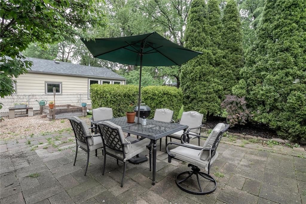 8309 Belleview Avenue — photo 21