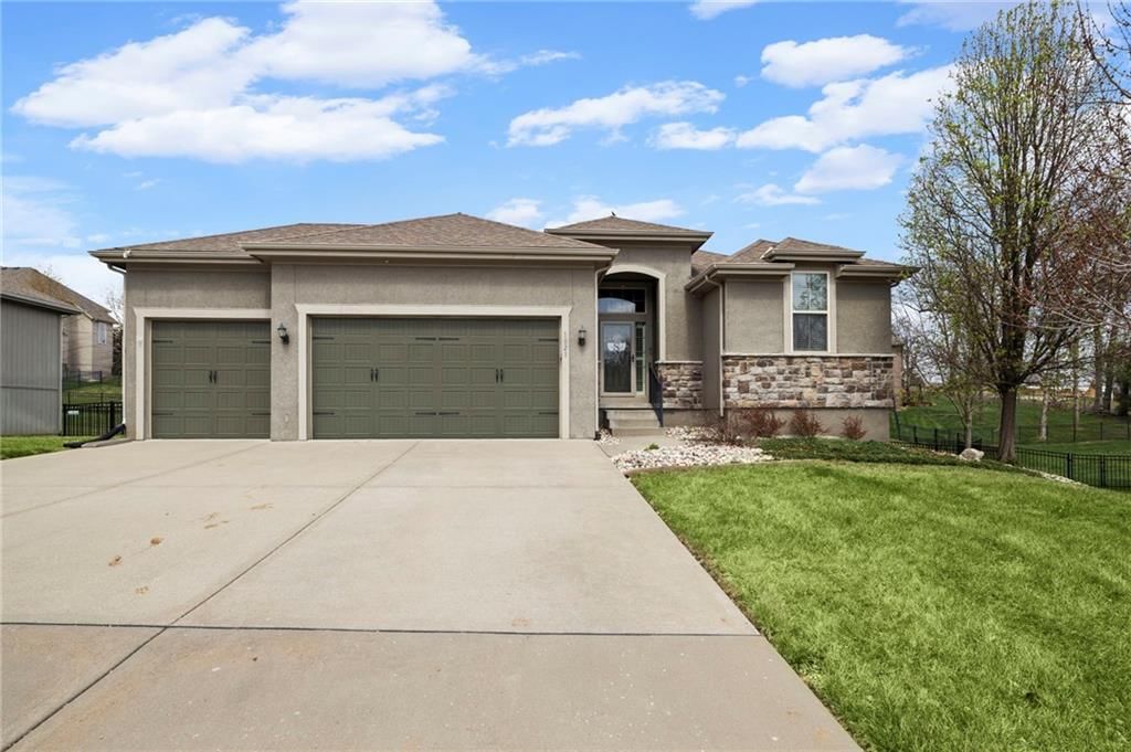 1021 SE Carmine Court — photo 31