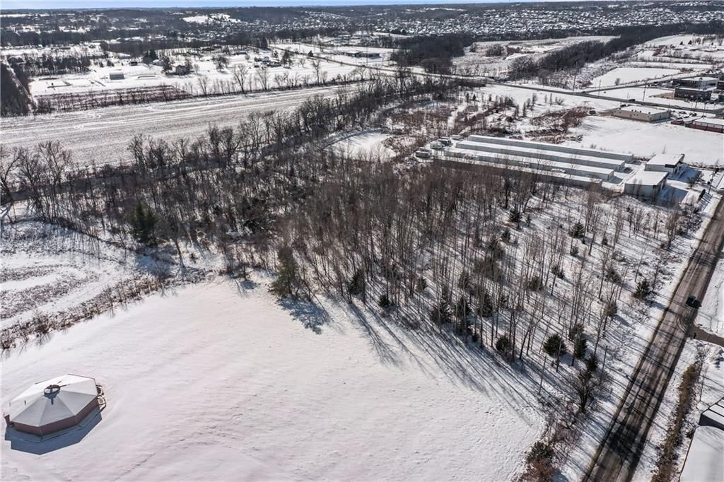 211 SE Old US 40 Highway — photo 22