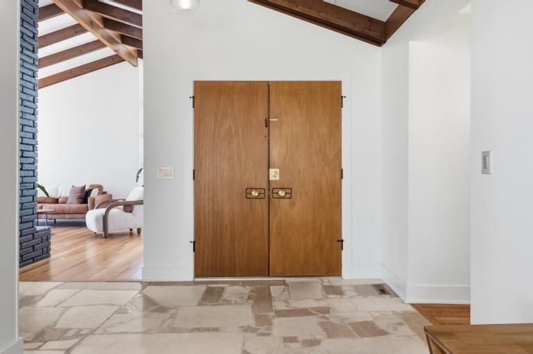 10339 High Drive — photo 3