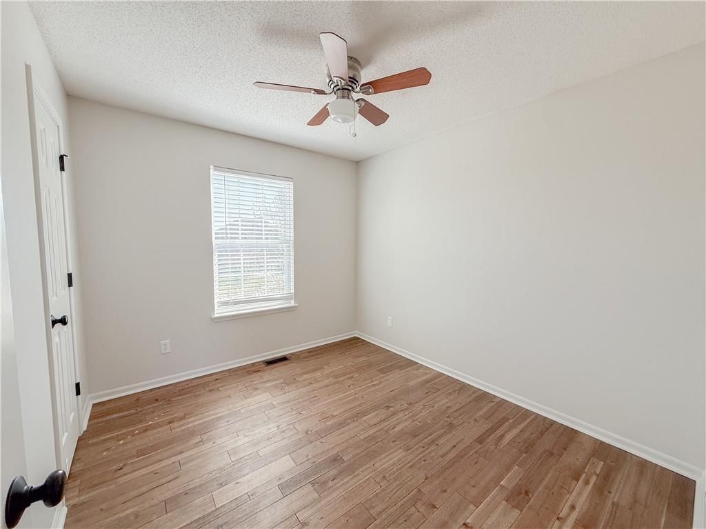 31726 W 167th Terrace — photo 16