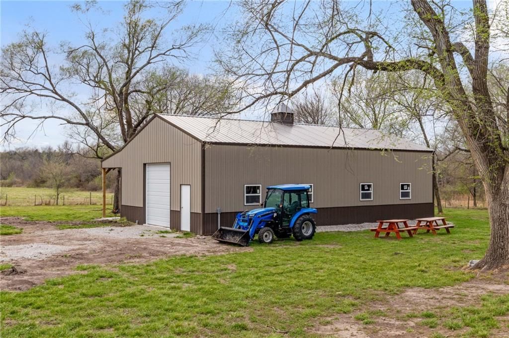 15112 NE County Road 243 N/A — photo 4