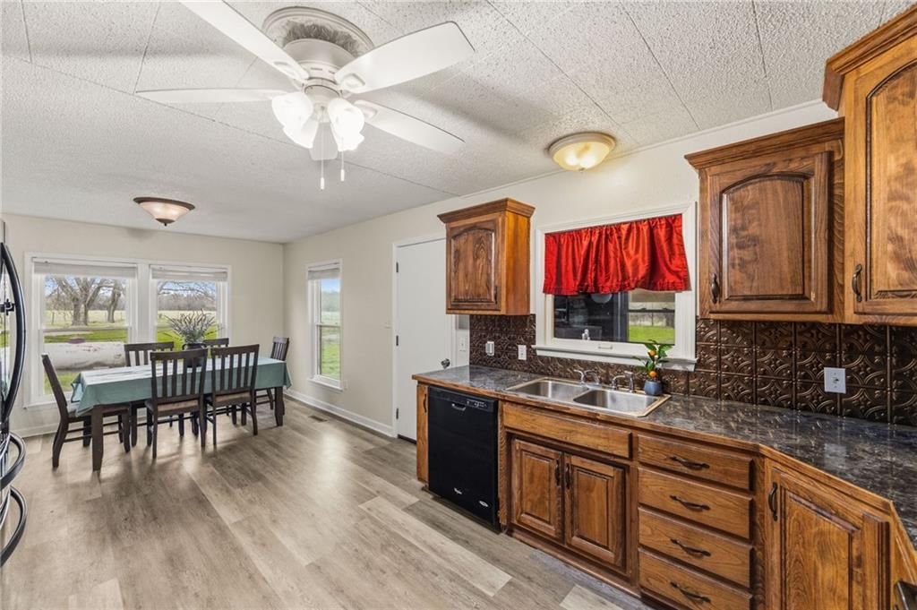 15112 NE County Road 243 N/A — photo 27