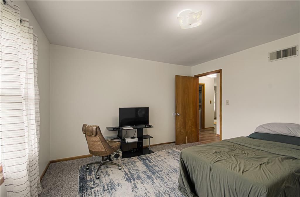 8116 N Main Street — photo 16