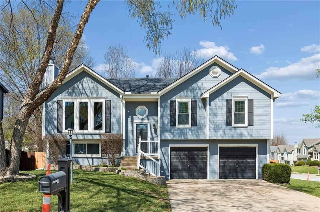 21250 W 124th Street, Olathe, KS