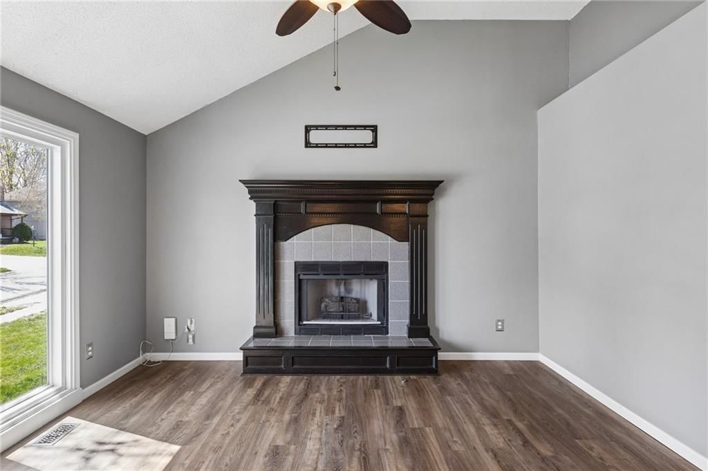 21250 W 124th Street — photo 7