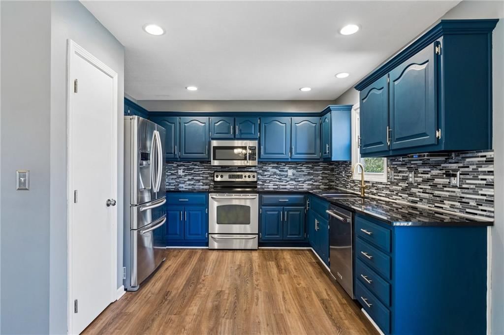21250 W 124th Street — photo 11