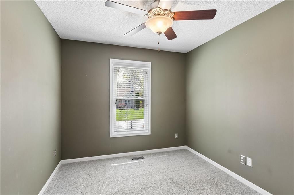 21250 W 124th Street — photo 17