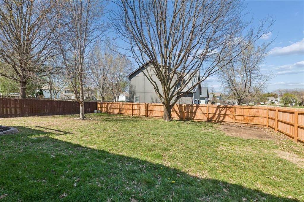 21250 W 124th Street — photo 30