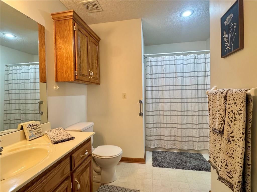 1011 NE 75TH Street — photo 9