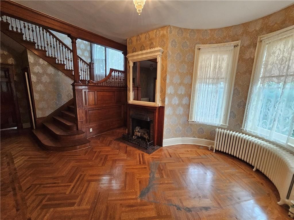 409 N Esplanade Street — photo 3
