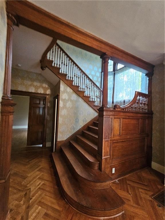 409 N Esplanade Street — photo 5