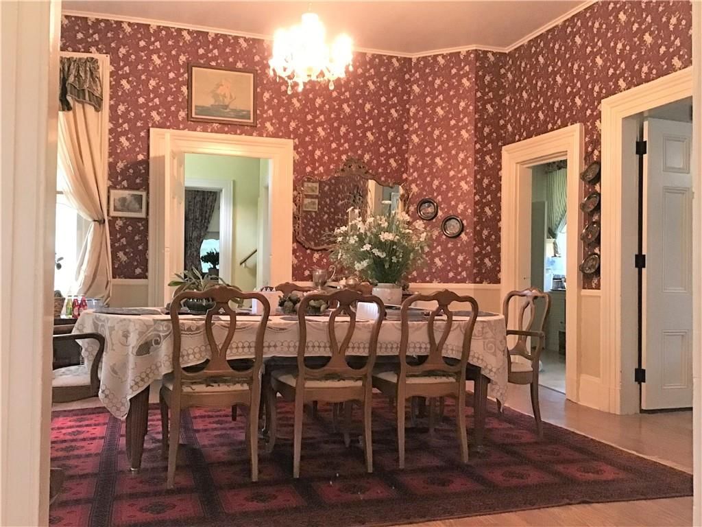 409 N Esplanade Street — photo 8
