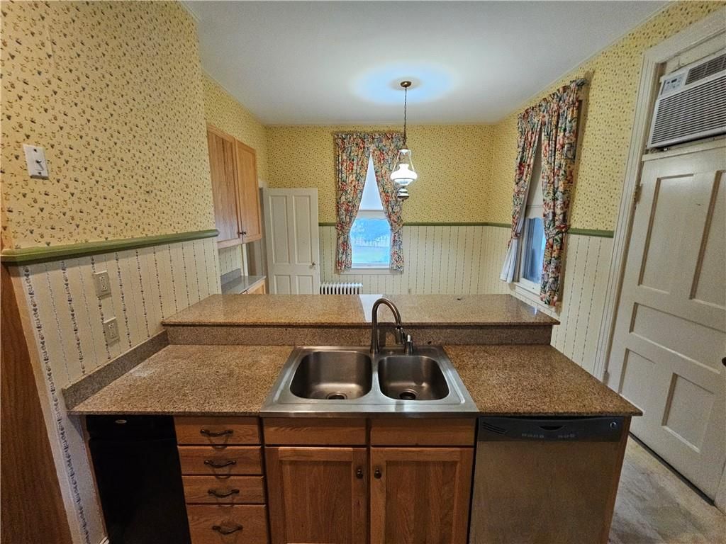 409 N Esplanade Street — photo 18