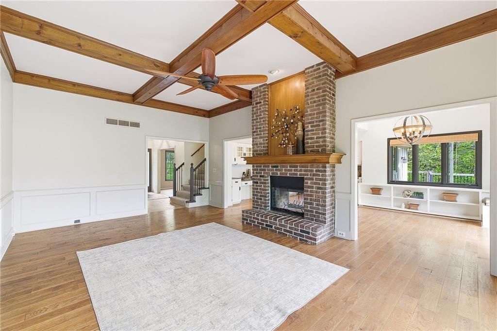 18325 Aberdeen Street — photo 9