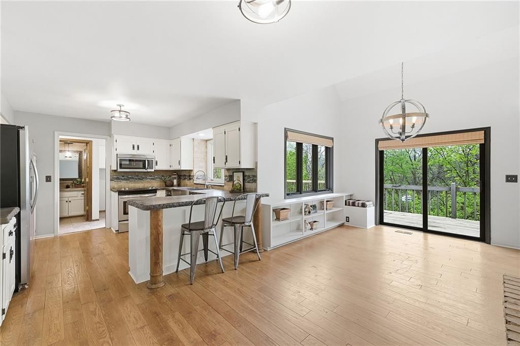 18325 Aberdeen Street — photo 16