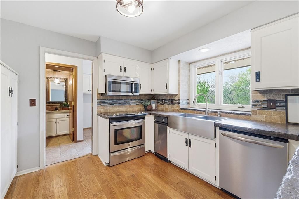 18325 Aberdeen Street — photo 19