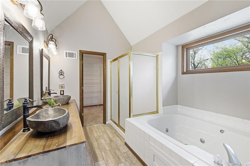 18325 Aberdeen Street — photo 26