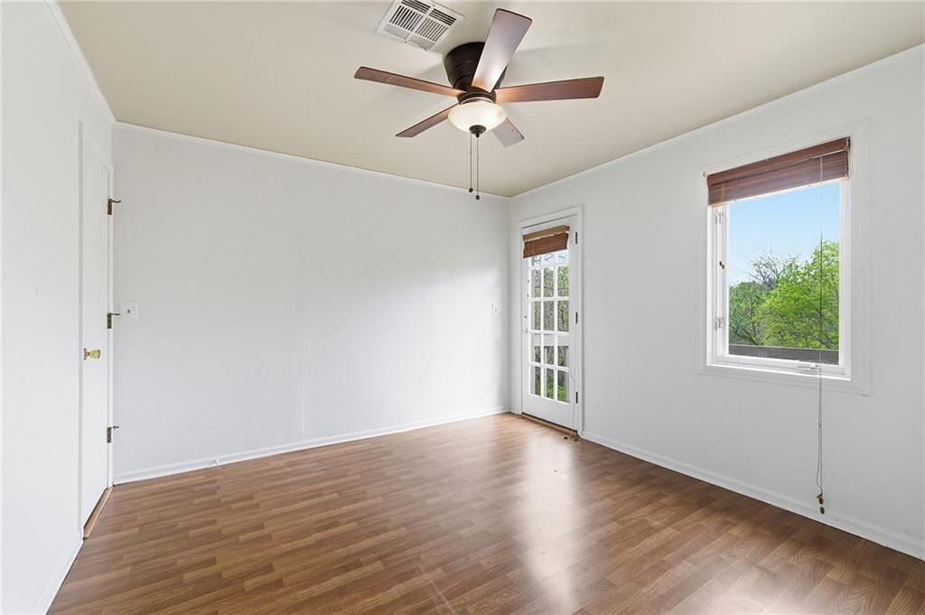 18325 Aberdeen Street — photo 30
